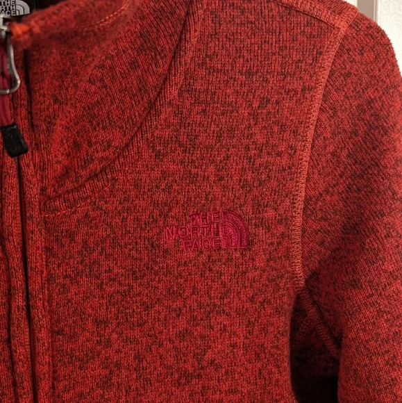 North Face Maggy Sweater Jacket sz M Coral Red Full Zip - Picture 3 of 6